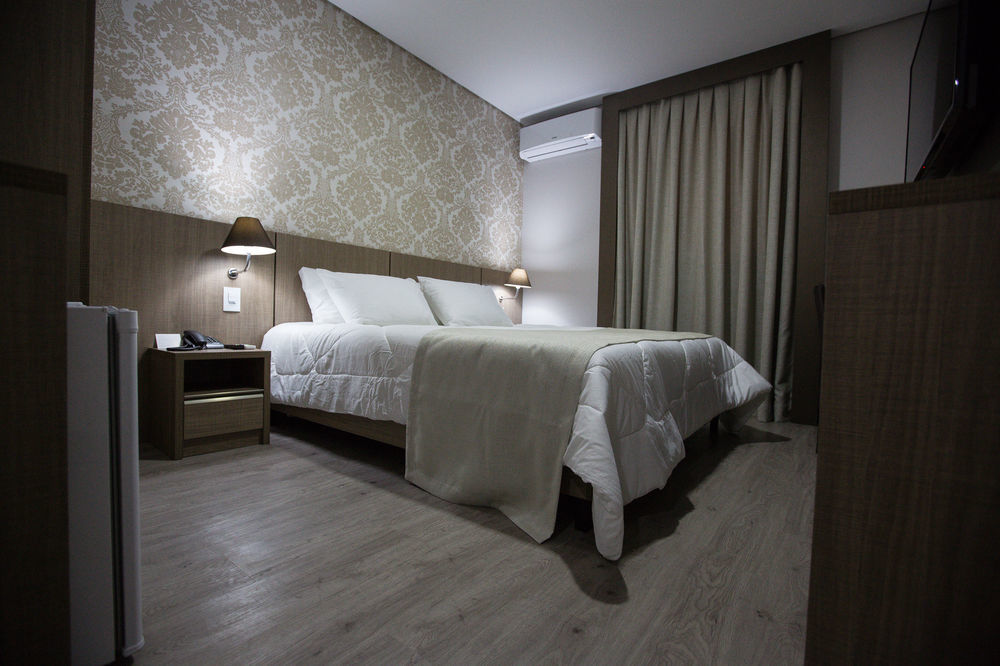 Bello Hotel Τολέδο Εξωτερικό φωτογραφία